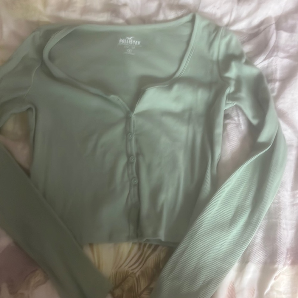Green blue Hollister button top